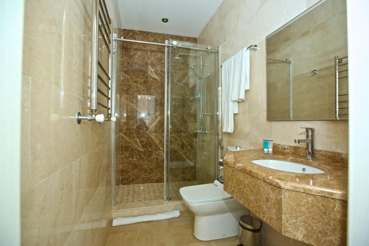 Miraj Hotel Baku Kültér fotó