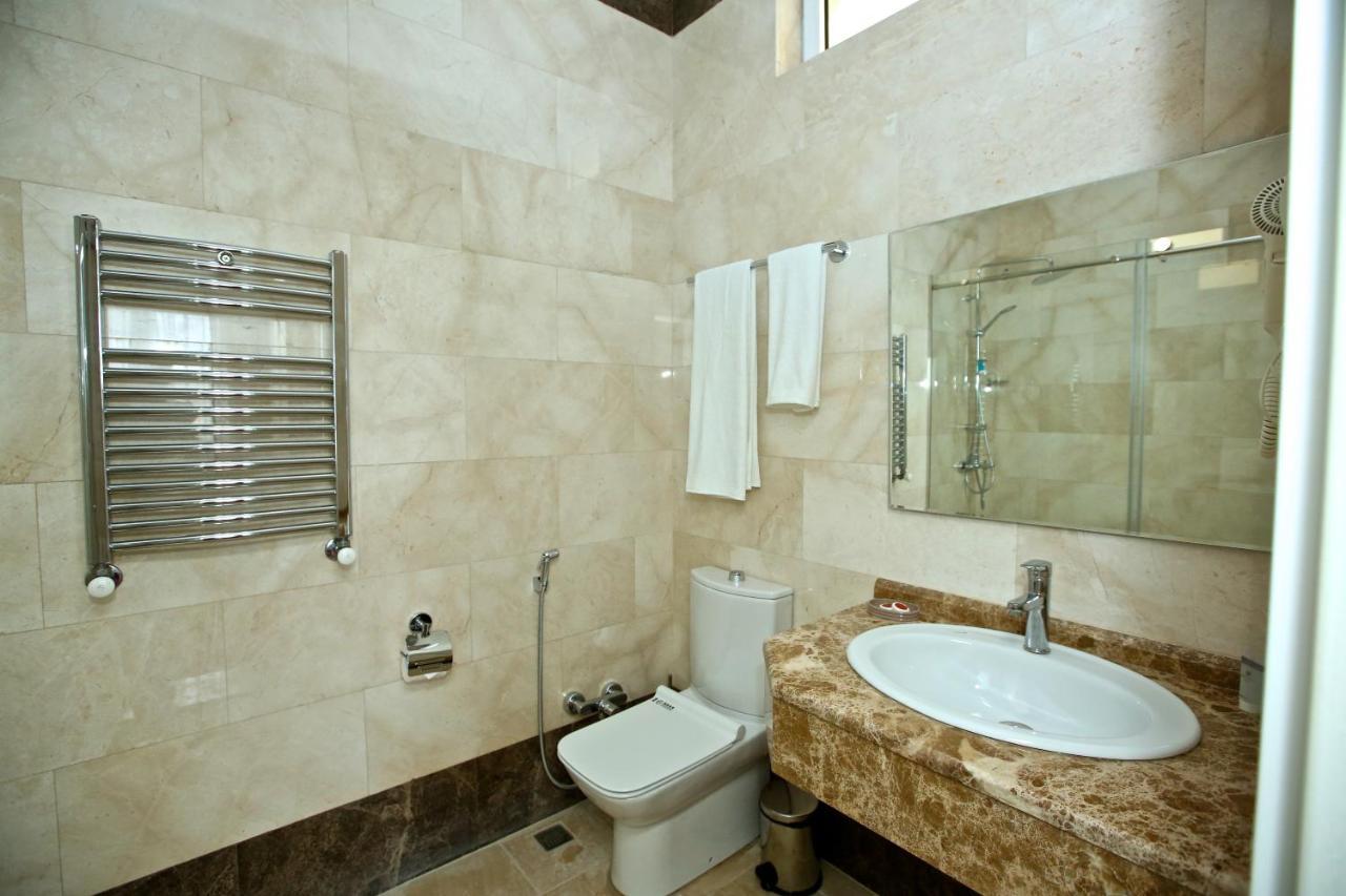 Miraj Hotel Baku Kültér fotó